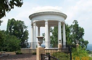 Vestavia Hills Statue