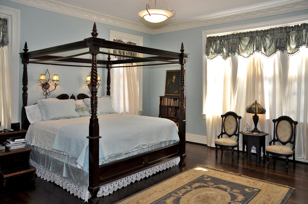 Fox and Pheasant Bedroom